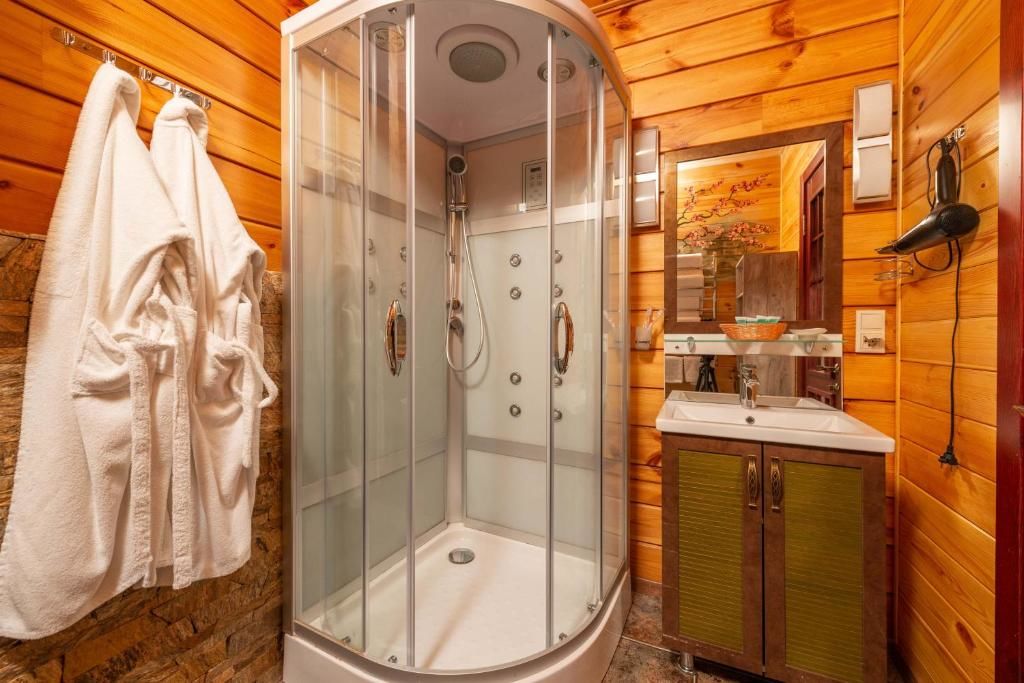 Мини-отель Загородный отельный комплекс Бреч Resort&Spa Gurinovka Staraya-88