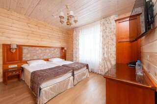 Мини-отель Загородный отельный комплекс Бреч Resort&Spa Gurinovka Staraya Стандартный двухместный номер с 1 кроватью или 2 отдельными кроватями-1
