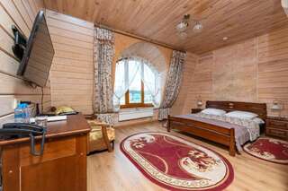 Мини-отель Загородный отельный комплекс Бреч Resort&Spa Gurinovka Staraya Улучшенный двухместный номер Делюкс с 1 кроватью или 2 отдельными кроватями-2